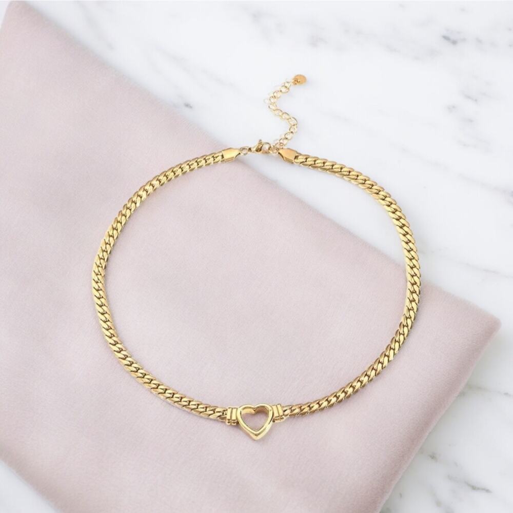 NEW 18K yellow gold plated snake chain choker necklace w heart jewelry gift B20 - Picture 4 of 4